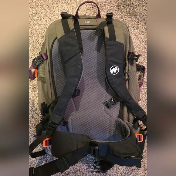 Mammut Nirvana 35L Backpack - Picture 2 of 5